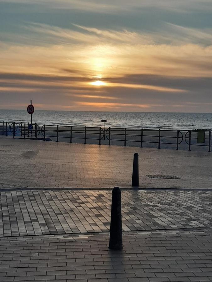 Prachtig Zeezicht Westcorner Lejlighed Middelkerke Eksteriør billede